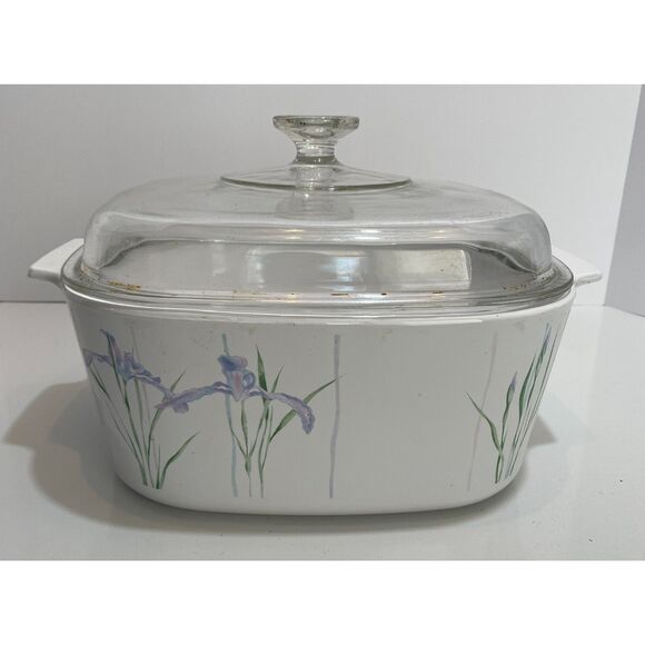 CorningWare 5 Qt Cassarole Dish w/lid A-5-B Iris Blue Purple Flowers USA Made - Picture 3 of 6